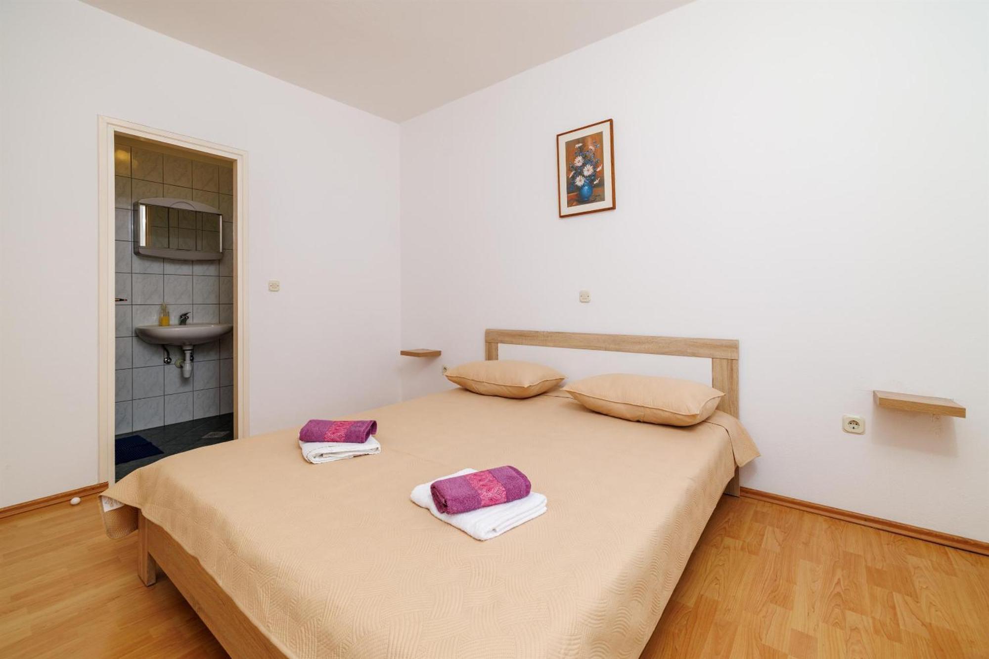 Rooms Mande Banjol Екстериор снимка